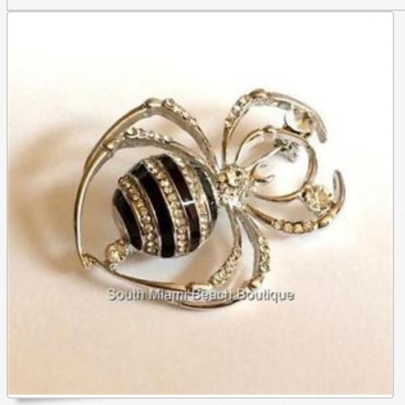 Crystal Spider Brooch Pin Insect Silver Plated Bug Black Halloween Costume Goth - Picture 4 of 8